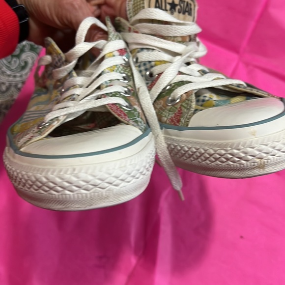 Ladies patchwork Converse tennis shoes - Picture 14 of 16